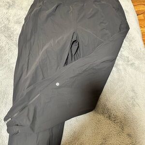 lululemon athletica Men's Black Windbreaker